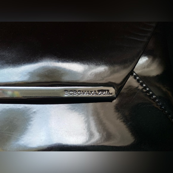 SOLD! BCBGMAXAZRIA wristlet - Picture 2 of 4